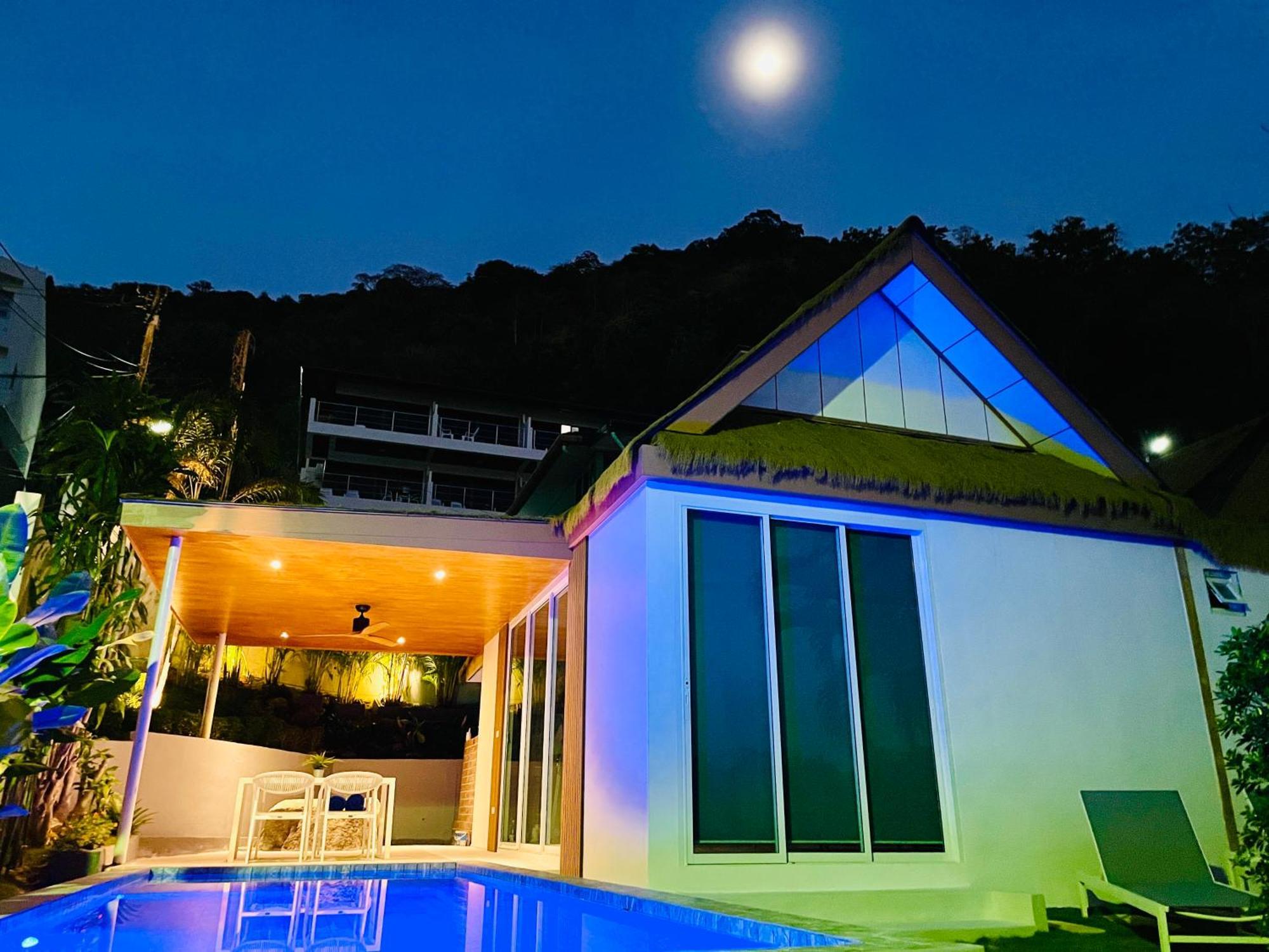 Baan Saint-Tropez Seaview Villas Kata Beach Luaran gambar