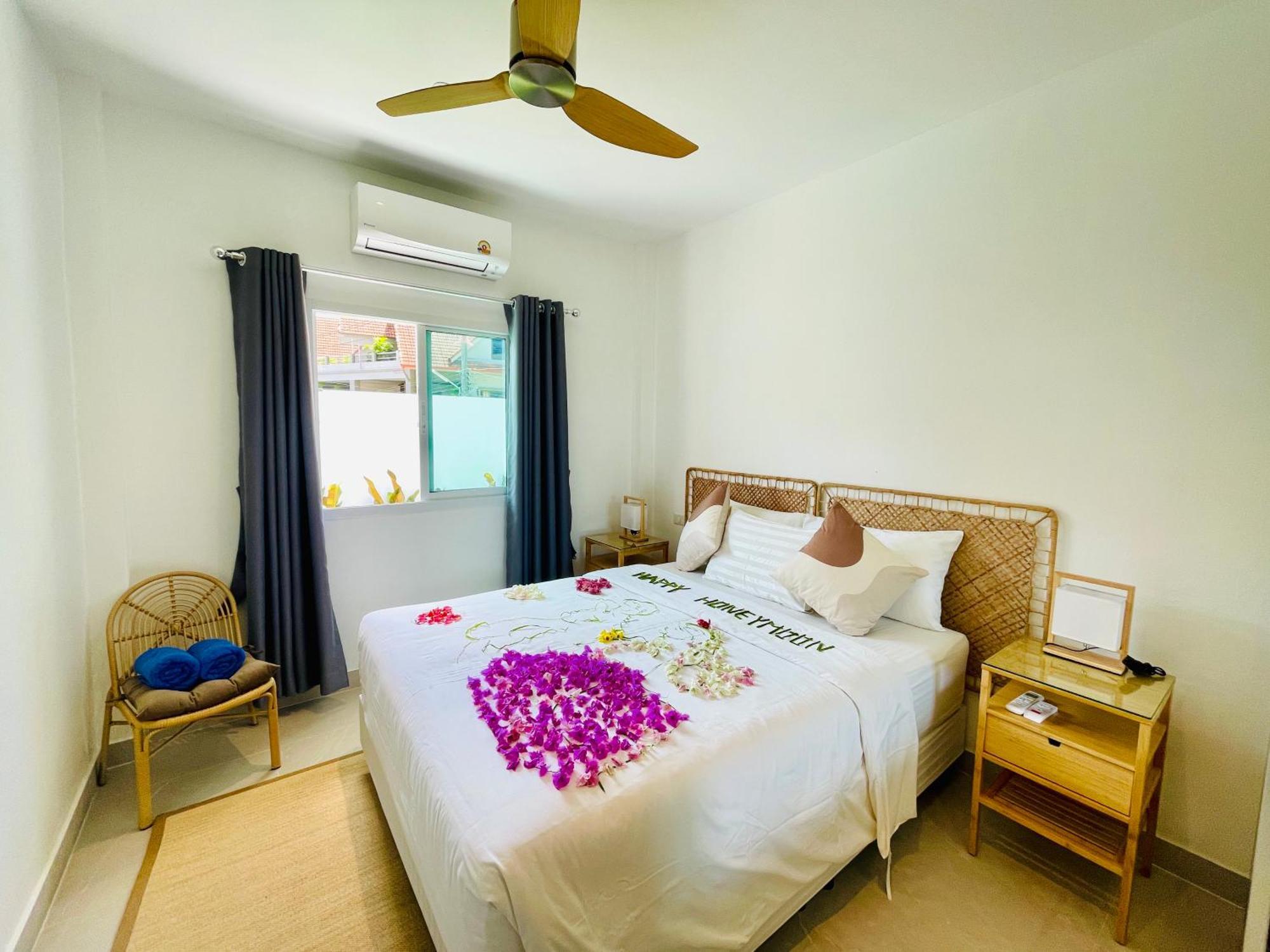 Baan Saint-Tropez Seaview Villas Kata Beach Luaran gambar