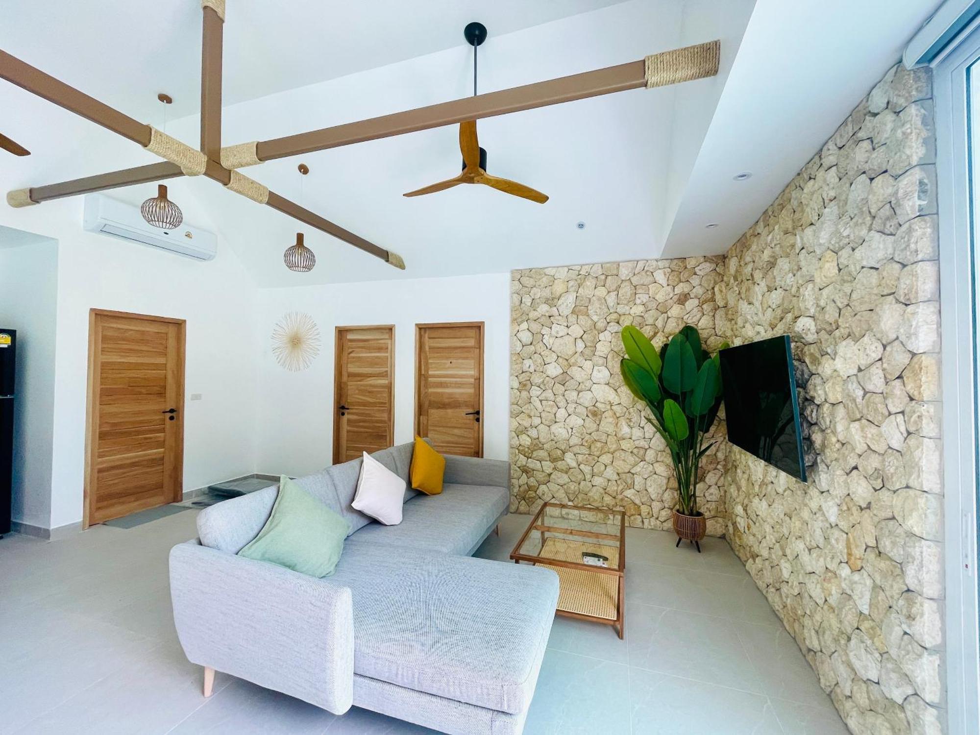 Baan Saint-Tropez Seaview Villas Kata Beach Luaran gambar